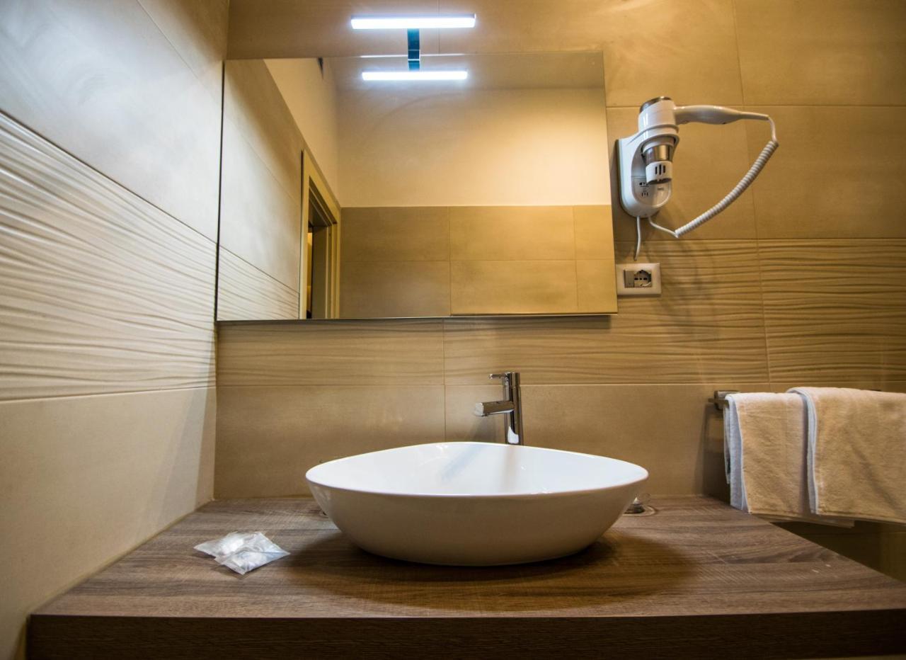 Hotel Perlage Florence Scandicci Eksteriør billede